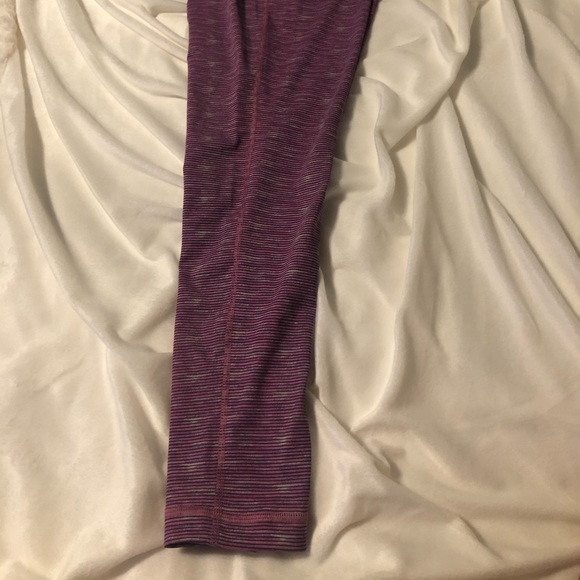 Aerobic leggings. Size large - Picture 4 of 5